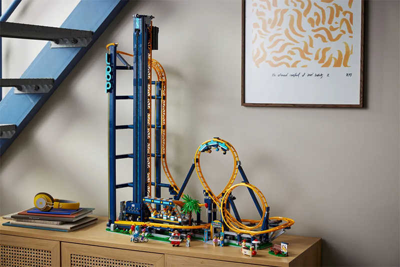 LEGO® 10303 Icons Loop Coaster