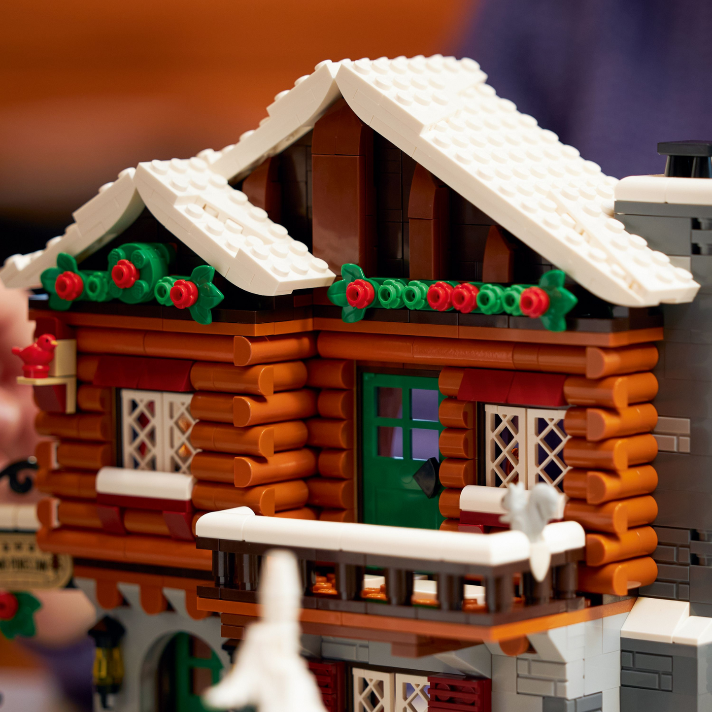 LEGO® ICONS™ Alpine Lodge 10325