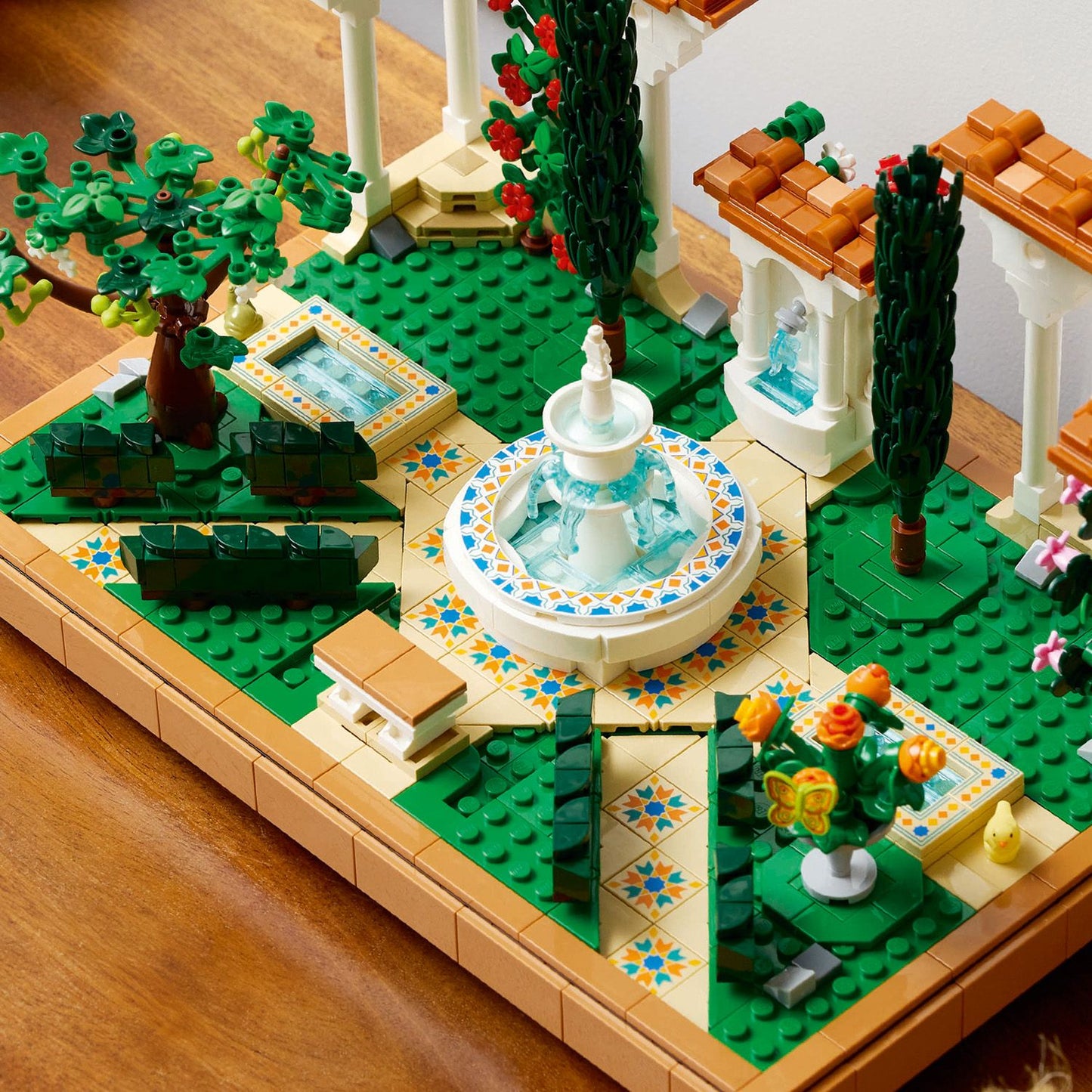 LEGO® ICONS™ Fountain Garden