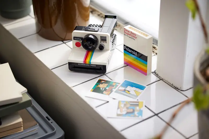 LEGO®  21345 Ideas Polaroid OneStep SX-70 Camera