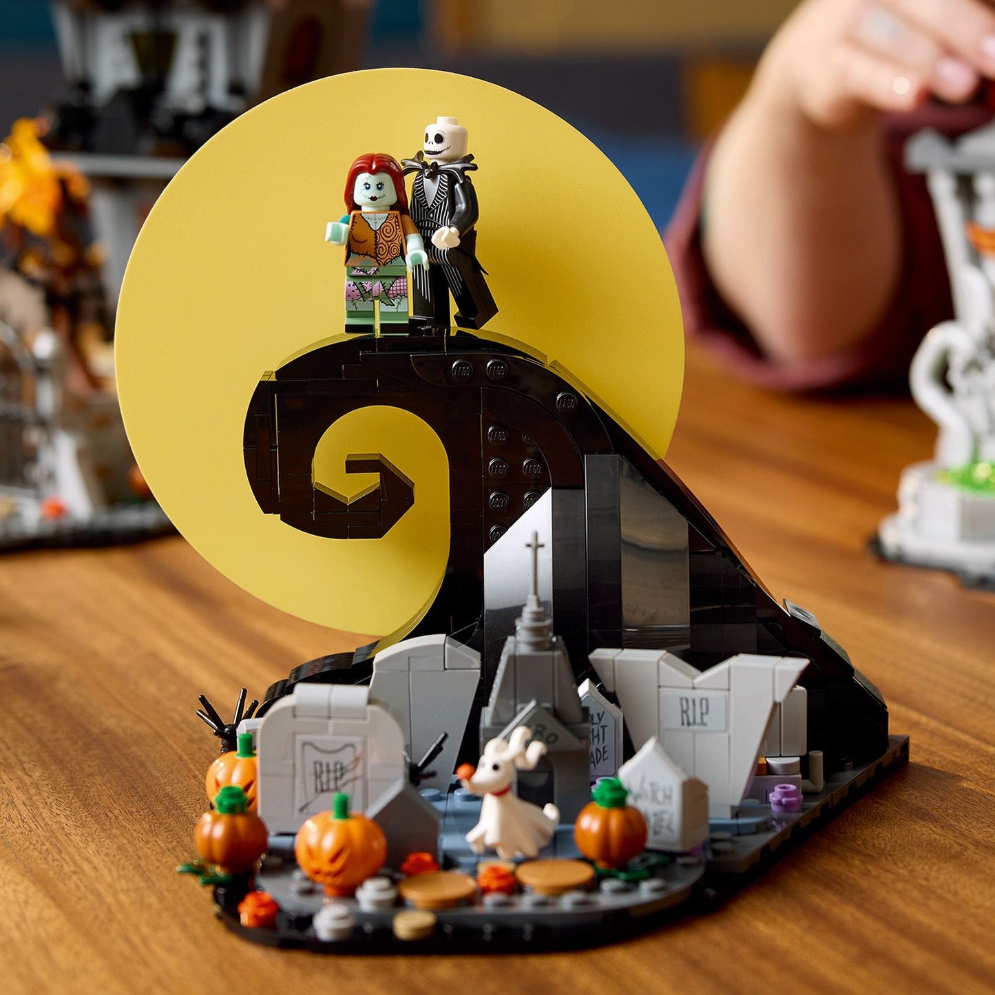 LEGO® Ideas Disney Tim Burton’s The Nightmare Before Christmas