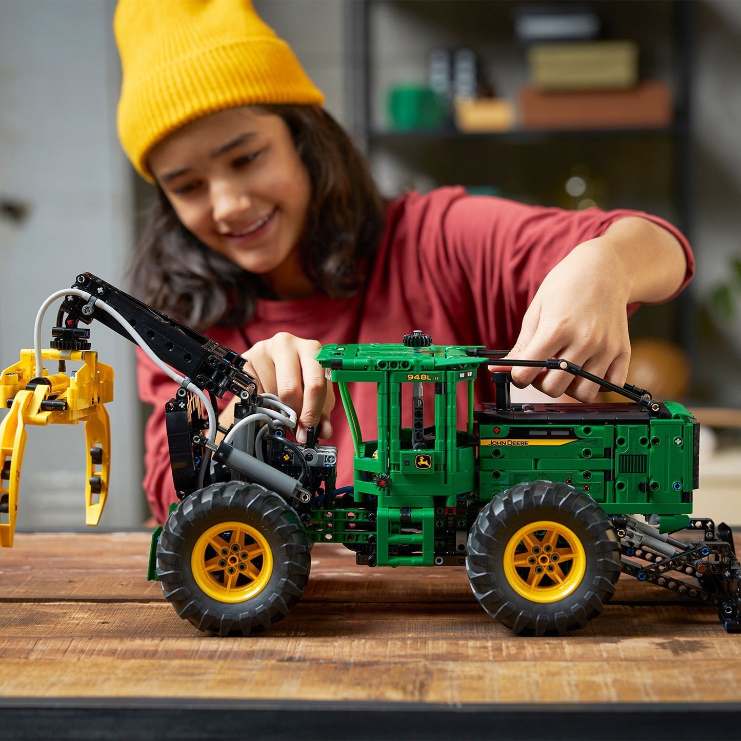 LEGO® Technic™ John Deere 948L-II Skidder