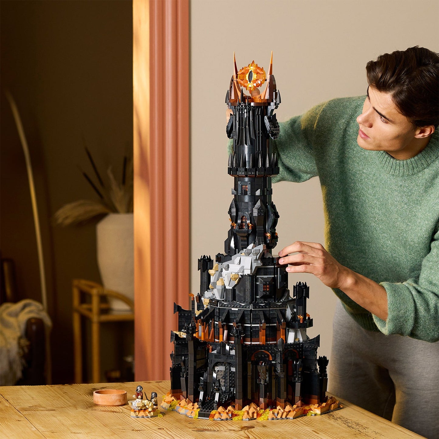 LEGO® ICONS™ The Lord of the Rings: Barad-dûr™ 10333