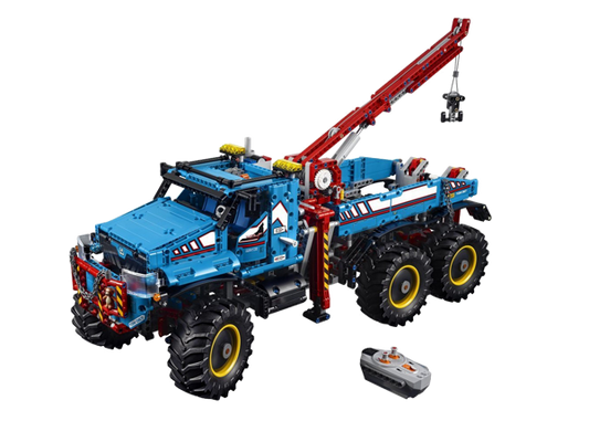 LEGO® 42070 Technic™ 6x6 All Terrain Tow Truck