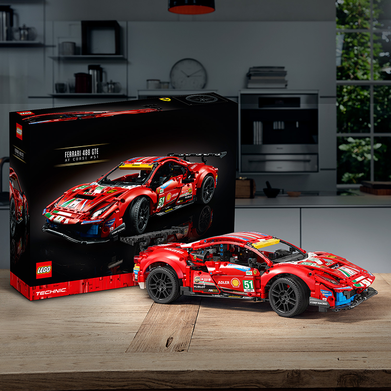 LEGO® 42125 Technic™ Ferrari 488 GTE “AF Corse #51”