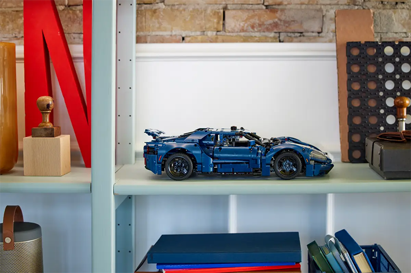 LEGO® 42154 Technic 2022 Ford GT