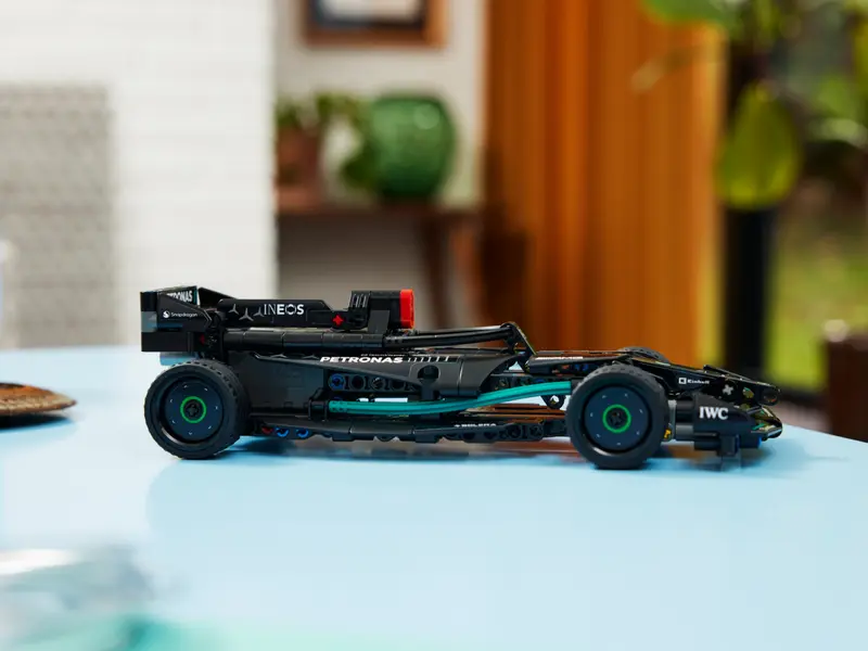 LEGO®  42165 Technic Mercedes-AMG F1 W14 E Performance Pull-Back