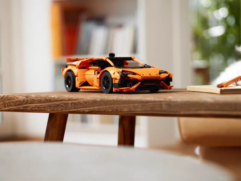 LEGO®  42196 Technic Lamborghini Huracán  Tecnica Orange