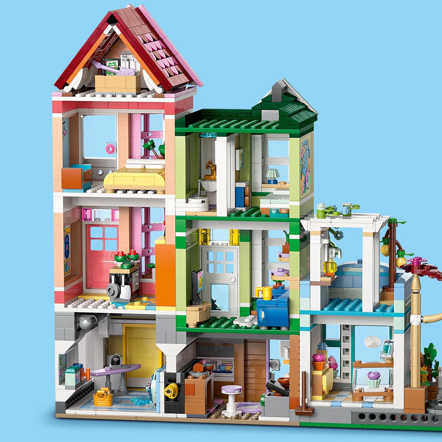 LEGO® Friends™ Heartlake City Apartments and Stores