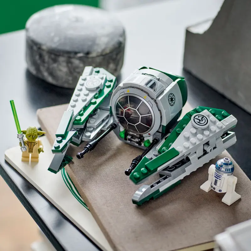 LEGO® 75360 Star Wars™ The Clone Wars Yoda’s Jedi Starfighter