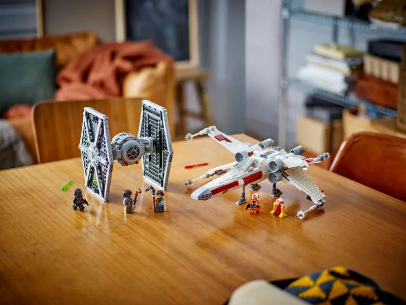 LEGO® 75393 Star Wars TIE Fighter & X-Wing Mash-up