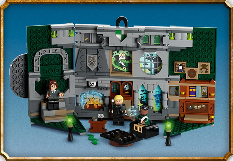 LEGO® 76410 Harry Potter™ Slytherin™ House Banner