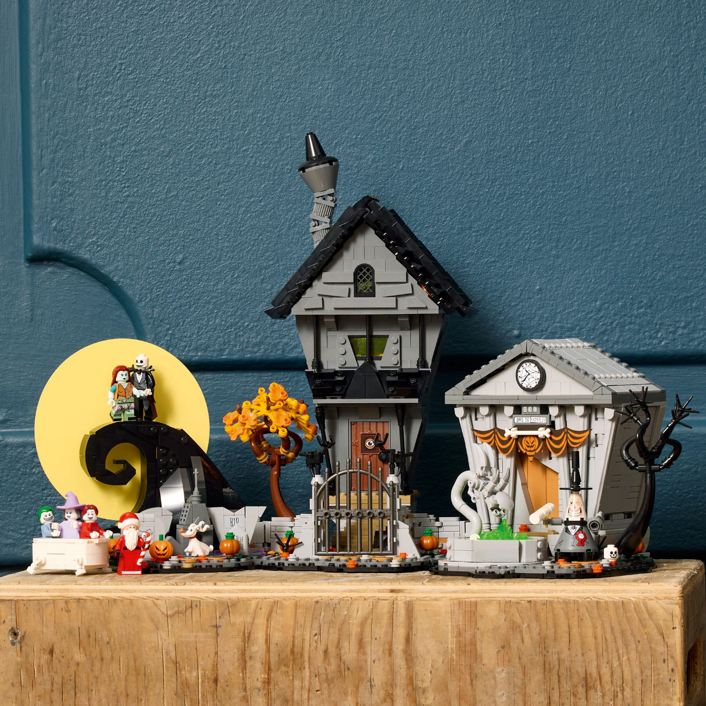 LEGO® Ideas Disney Tim Burton’s The Nightmare Before Christmas